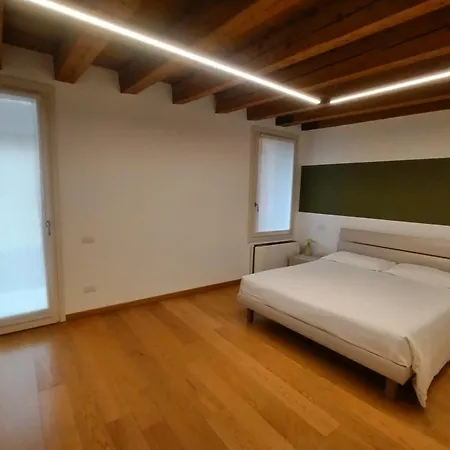 Residenza Della Samaritana بيت ضيافة 2*