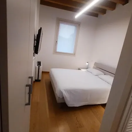 Residenza Della Samaritana 2*