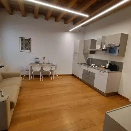 Residenza Della Samaritana 2* فيرونا